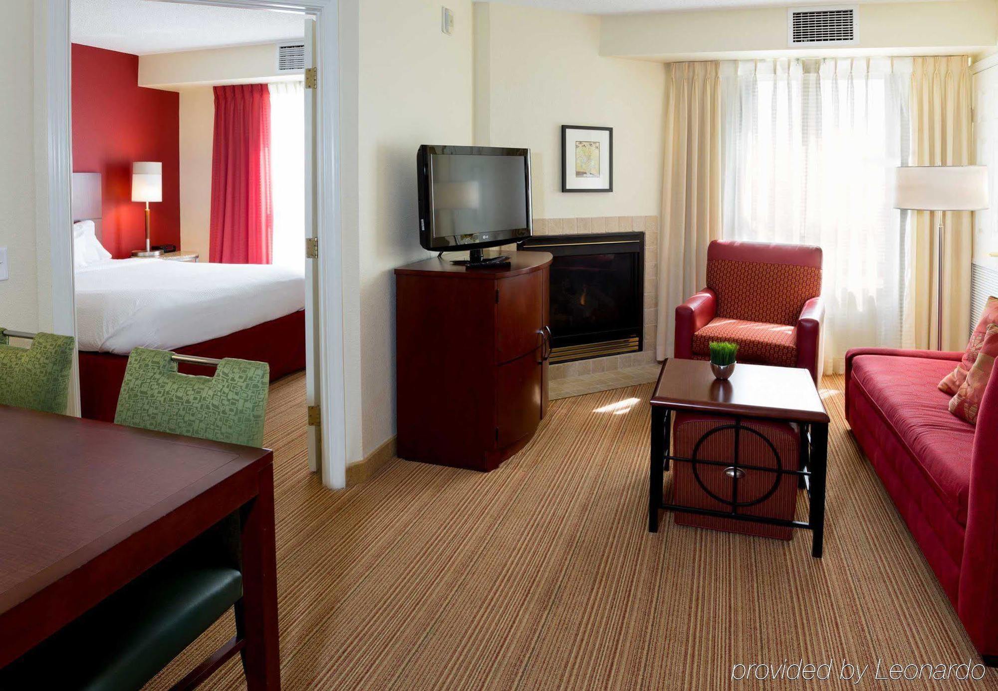 Residence Inn By Marriott Fort Collins Esterno foto